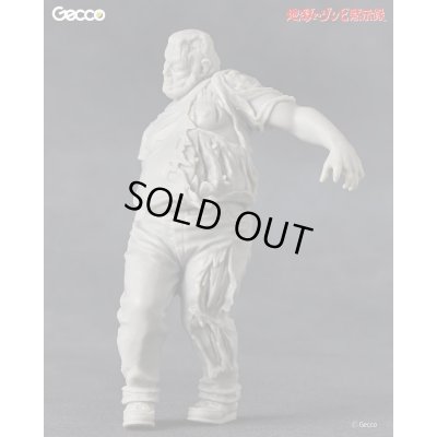 画像15: 地獄のゾンビ黙示録、トラック運転手 ‐ 1/16スケール　ゾンビ プラスチックモデル（送料無料）